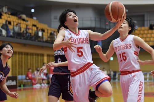 女子1回戦：開志国際vs県立松江商業