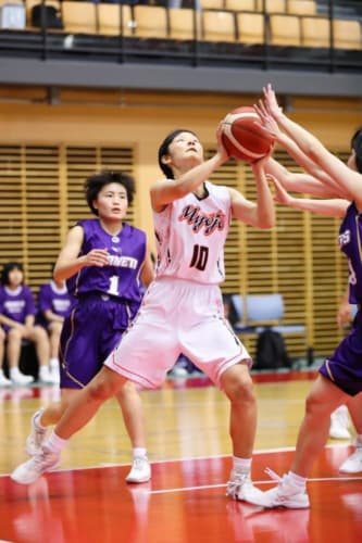 女子2回戦：県立山形中央vs明星学園